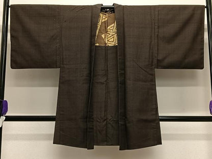 平和屋着物∞男性　長羽織　紬地　格子柄　正絹　逸品　CABE5099ua