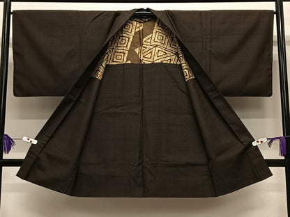 平和屋着物∞男性　長羽織　紬地　格子柄　正絹　逸品　CABE5099ua