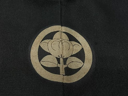 平和屋着物∞男性　羽織　黒紋付　羽裏：風景文　正絹　逸品　未使用　CABE5106ua