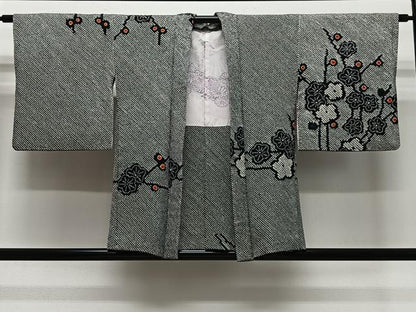 平和屋着物∞羽織　総絞り　枝梅紋　黒地　正絹　逸品　CABE5115ua