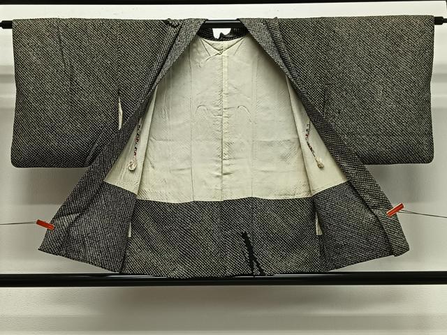 平和屋着物＃羽織　総絞り　葡萄蔦の葉文　黒地　正絹　逸品　CABE5143ua