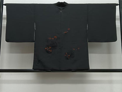 平和屋着物＃羽織　総刺繍　鼓文　黒地　正絹　逸品　CABE5147ua