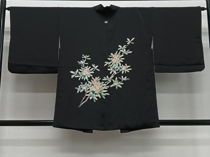 平和屋着物＃羽織　枝花文　黒地　正絹　逸品　CABE5162ua