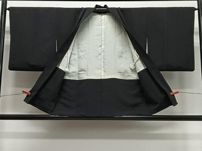 平和屋着物＃羽織　寿光織　三蓋松　黒地　金糸　正絹　逸品　CABE5167ua