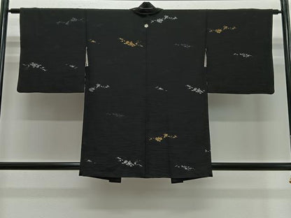 平和屋着物＃羽織　寿光織　霞文　黒地　金銀糸　正絹　逸品　CABE5169ua
