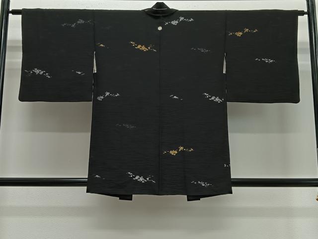 平和屋着物＃羽織　寿光織　霞文　黒地　金銀糸　正絹　逸品　CABE5169ua