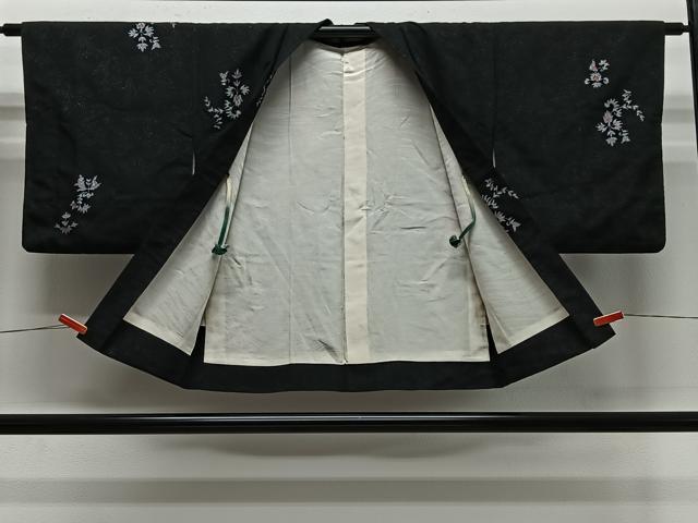平和屋着物＃羽織　寿光織　更紗草花文　黒地　銀糸　正絹　逸品　CABE5176ua