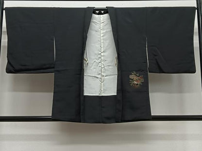平和屋着物＃羽織　寿光織　文箱花文　黒地　金糸　正絹　逸品　CABE5179ua