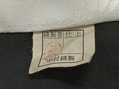 平和屋着物＃羽織　寿光織　文箱花文　黒地　金糸　正絹　逸品　CABE5179ua
