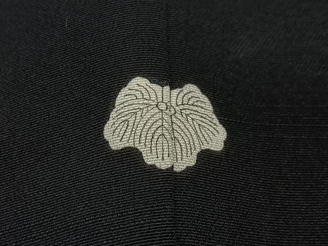 平和屋着物＃羽織　寿光織　樹林文　黒地　金糸　正絹　逸品　CABE5180ua