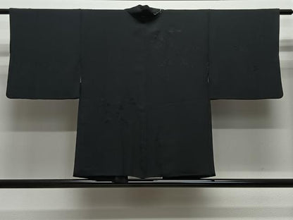 平和屋着物＃羽織　総刺繍　枝松文　黒地　正絹　逸品　CABE5185ua