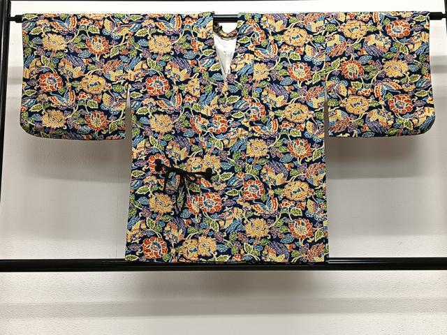 平和屋着物＃道中着　花蝶文　正絹　逸品　CABE5188ua