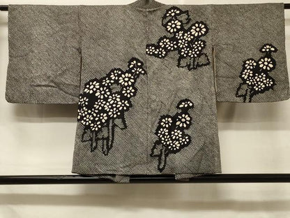 平和屋着物＃羽織　総絞り　草花文　黒地　正絹　逸品　CABE5292in