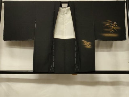 平和屋着物＃羽織　風景枝葉文　暈し染め　黒地　金彩　正絹　逸品　未使用　CABE5297in