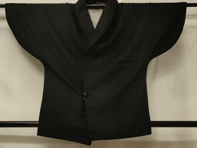 平和屋着物＃和装コート　黒地　高島屋扱い　ウール　CABE5321in
