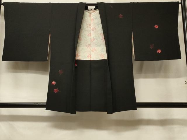 平和屋着物＃羽織　駒刺繍　総刺繍　流水草花文　黒地　正絹　逸品　CABE5323in