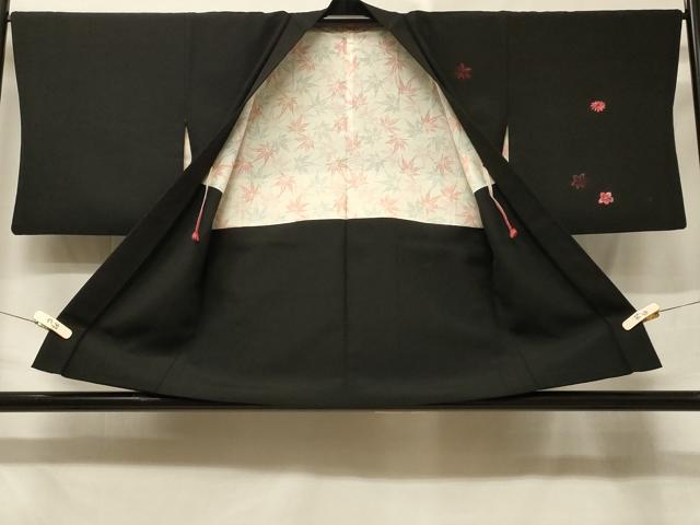 平和屋着物＃羽織　駒刺繍　総刺繍　流水草花文　黒地　正絹　逸品　CABE5323in
