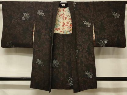 平和屋着物＃羽織　草花文　黒地　銀糸　正絹　逸品　CABE5340in