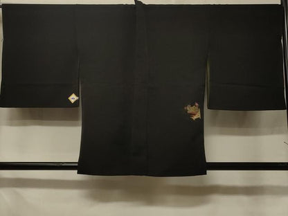 平和屋着物＃羽織　仮絵羽　寿光織　糸巻き草花文　黒地　金銀糸　正絹　逸品　未使用　CABE5357in