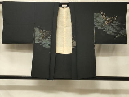 平和屋着物＃羽織 寿光織 霞舞葉文 黒地 金糸 正絹 逸品 CABE5444in