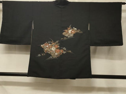 平和屋着物＃羽織 寿光織 流水草花文 黒地 金銀糸 正絹 逸品 未使用 CABE5445in