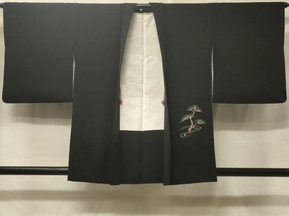 平和屋着物＃羽織　総刺繍　流水枝松文　黒地　正絹　逸品　CABE5493in