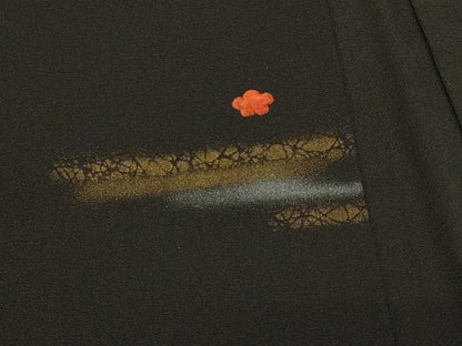 平和屋着物＃羽織　駒刺繍　花籠文　黒地　金銀彩　正絹　逸品　CABE5507in