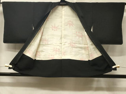 平和屋着物＃羽織　総刺繍　流水草花文　黒地　正絹　逸品　未使用　CABE5509in