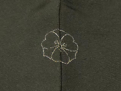 平和屋着物＃羽織　刺繍　松皮菱貝桶花文　黒地　金彩　正絹　逸品　未使用　CABE5573in