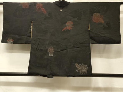 平和屋着物＃羽織　寿光織　陶器文　黒地　正絹　逸品　CABE5576in