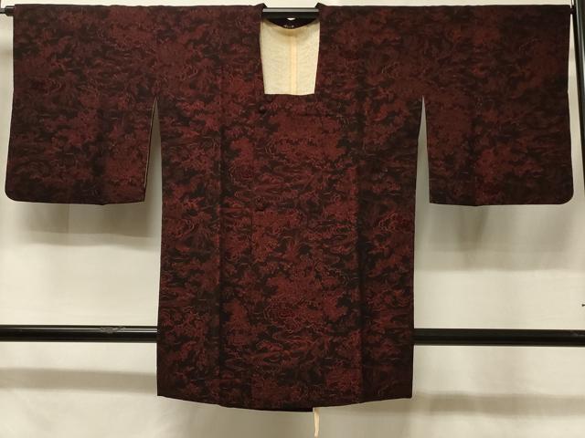 平和屋着物＃道行コート　輪奈ビロード　流水草花文　黒地　ロング丈　正絹　逸品　CABE5587in
