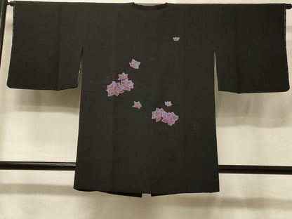 平和屋着物＃道行コート　総刺繍　草花文　黒地　金糸　正絹　逸品　未使用　CABE5588in