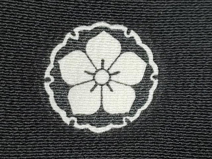 平和屋着物■豪華黒留袖　作家物　刺繍　枝花文　金彩　正絹　逸品　CABE6064fb