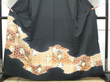 平和屋着物■豪華黒留袖　刺繍　雲取り花文　暈し染め　正絹　逸品　CABE6643th