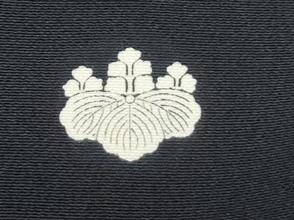 平和屋着物■豪華黒留袖 駒刺繍 孔雀風景文 金彩 正絹 逸品 CABE6705th