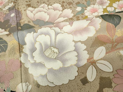 平和屋着物●豪華振袖　駒刺繍　道長草花文　暈し染め　金彩　正絹　逸品　CABE6837ut