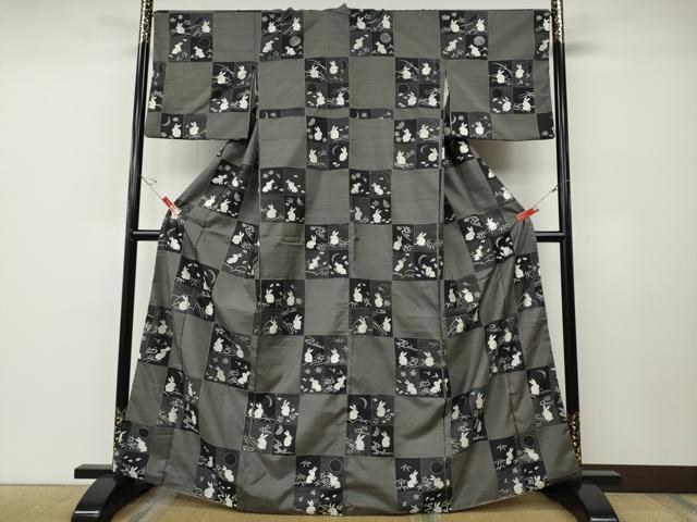 平和屋着物●上質な小紋　本場大島紬地　総刺繍　刺し子　市松兎　太陽　月　正絹　逸品　CABE6870ut