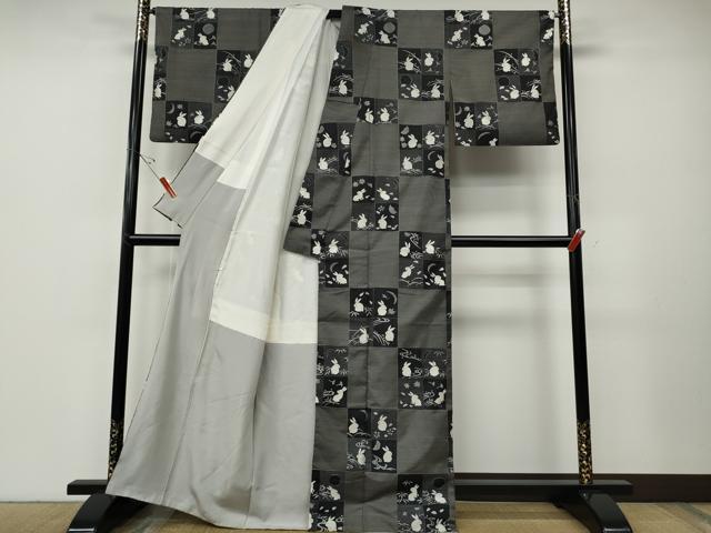 平和屋着物●上質な小紋　本場大島紬地　総刺繍　刺し子　市松兎　太陽　月　正絹　逸品　CABE6870ut