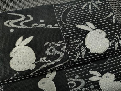 平和屋着物●上質な小紋　本場大島紬地　総刺繍　刺し子　市松兎　太陽　月　正絹　逸品　CABE6870ut
