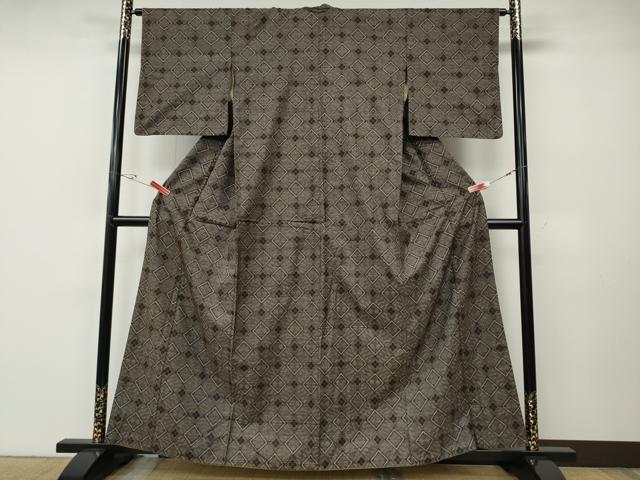 平和屋着物●本場大島紬　龍郷絣　菱花文　正絹　逸品　CABE6872ut