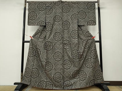 平和屋着物●本場大島紬　龍郷絣　吉祥花文　正絹　逸品　CABE6876ut