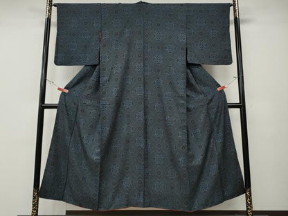 平和屋着物●本場大島紬　龍郷絣　菱花文　正絹　逸品　CABE6877ut