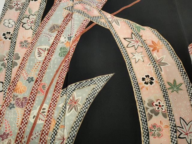 平和屋着物●豪華振袖　駒刺繍　熨斗草花文　黒地　金彩　正絹　逸品　CABE6879ut