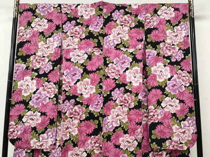 平和屋着物●豪華振袖　舞花文　黒地　金彩　正絹　逸品　CABE6893ut