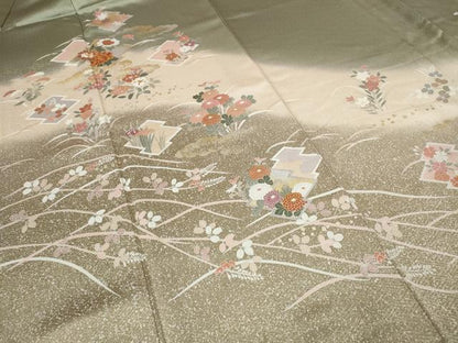 平和屋着物●訪問着　駒刺繍　松皮菱草花文　暈し染め　金銀彩　正絹　逸品　CABE6903ut