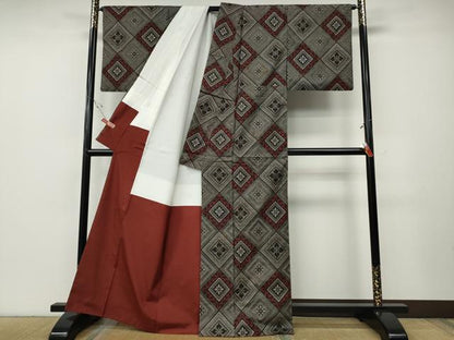 平和屋着物●本場大島紬　龍郷絣　菱花文　正絹　逸品　CABE6911ut