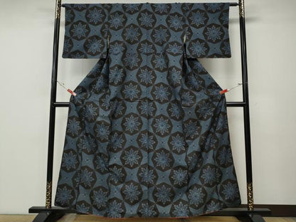 平和屋着物●本場大島紬　吉祥花文　割込み絣　正絹　逸品　CABE6912ut
