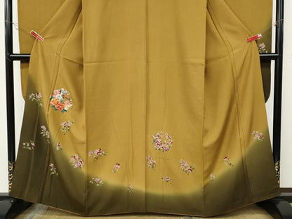 平和屋着物●豪華振袖　手描き　駒刺繍　草花丸文　暈し染め　金彩　正絹　逸品　CABE6921ut