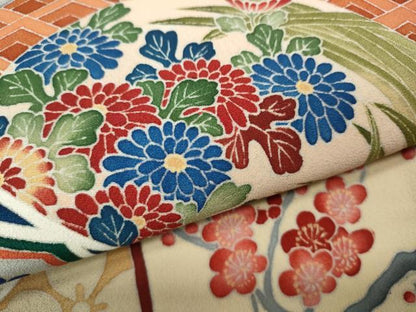 平和屋着物●本加賀友禅作家　鶴見保次　黒留袖　絵皿吉祥花文　正絹　逸品　CABE6949ut