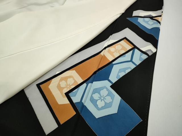平和屋着物●本加賀友禅作家　鶴見保次　黒留袖　絵皿吉祥花文　正絹　逸品　CABE6949ut